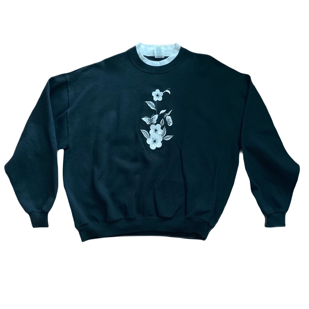 Vintage 90s Embroidered Flower Sweatshirt Women’s Size XL Black and White Floral